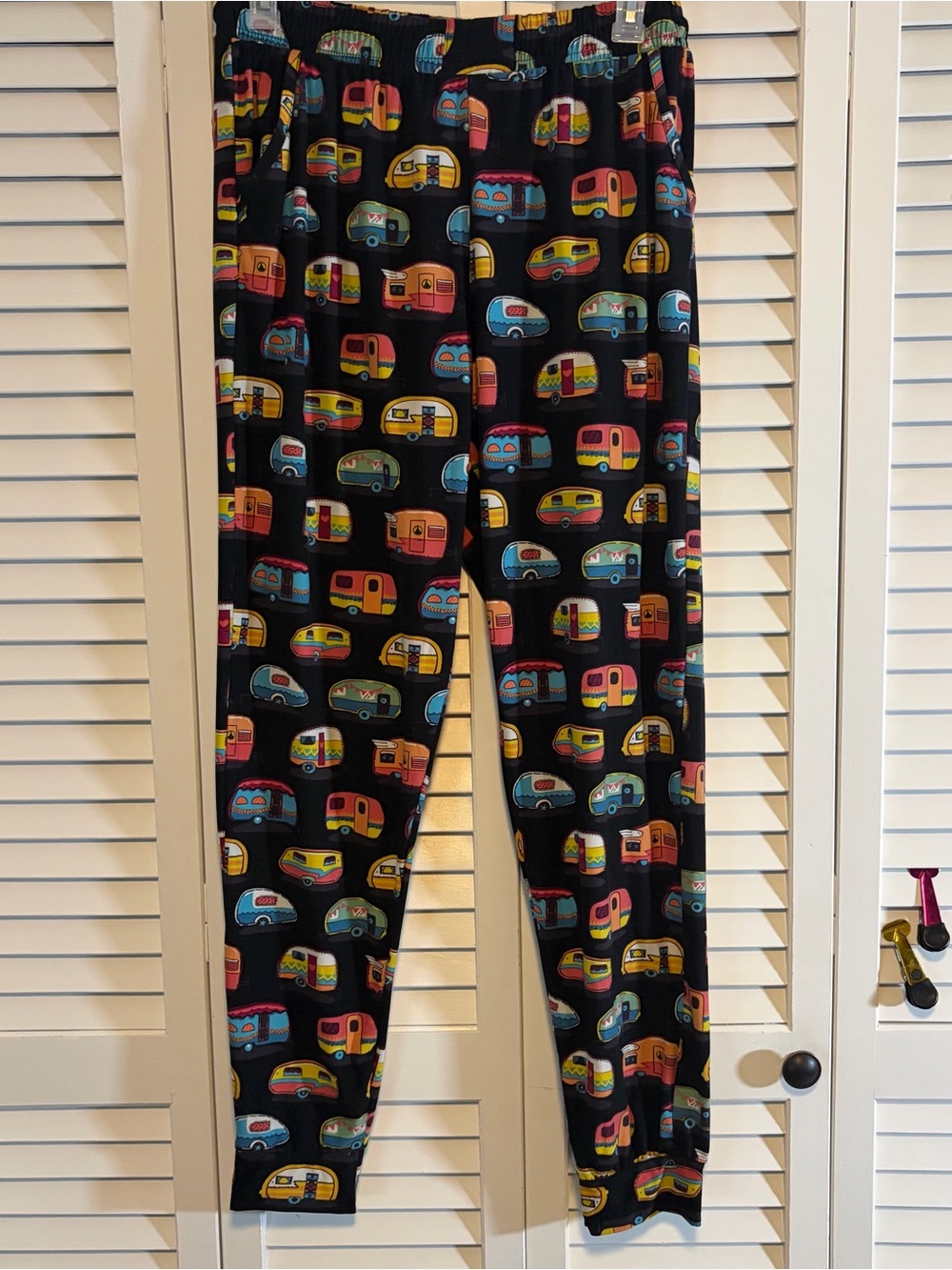 Men's Black Camper-Print Pajama Pants - Comfortable Lounge Bottoms